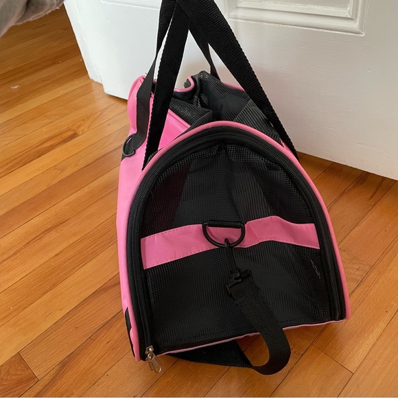 Small Zip Up Pet Carrier Hot Pink With Strap - Picture 5 of 5